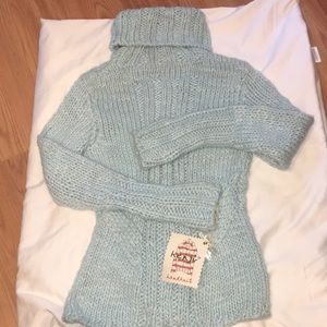 Kenji Hand Knit Blue Turtle Neck Size S NWTS